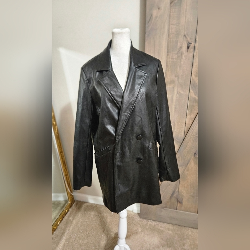 TOPSHOP Faux Leather Double-Breasted Blazer Jacket In Black. Size 6 - Picture 10 of 16